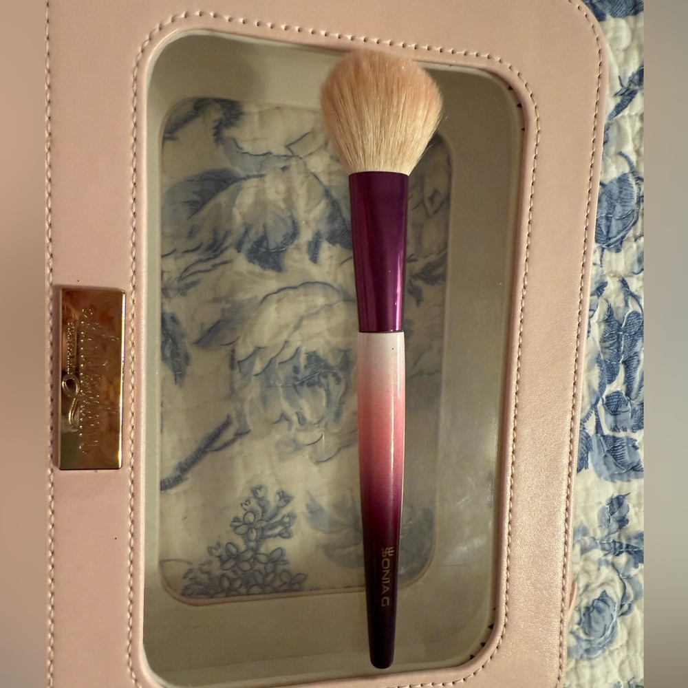 Sonia G Gradient Makeup Brush